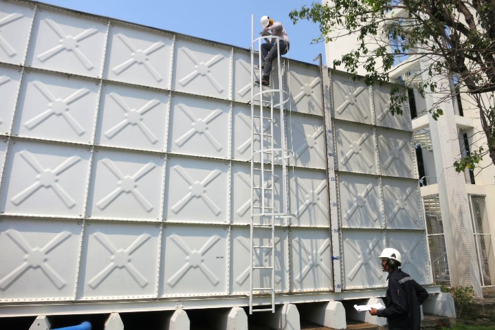 Acoustic barriers